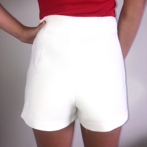 Forever 21 high waisted shorts! - Picture 2 of 4